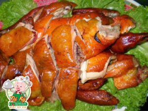 top 3 món thịt quay ngon tại Tài Ký