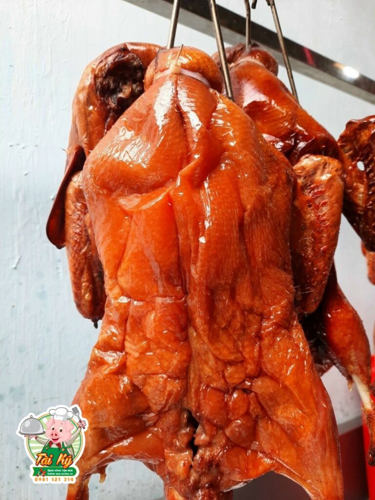 Mua vịt quay camping ngay thôi